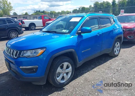 2021 Jeep Compass Latitude 4X4 z USA, uszkodzony, nr VIN 3C4NJDBBXMT504833